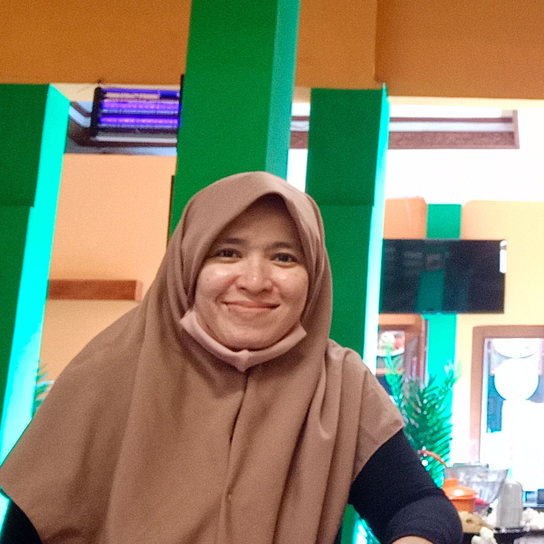 Foto Maya Sukma Kiat